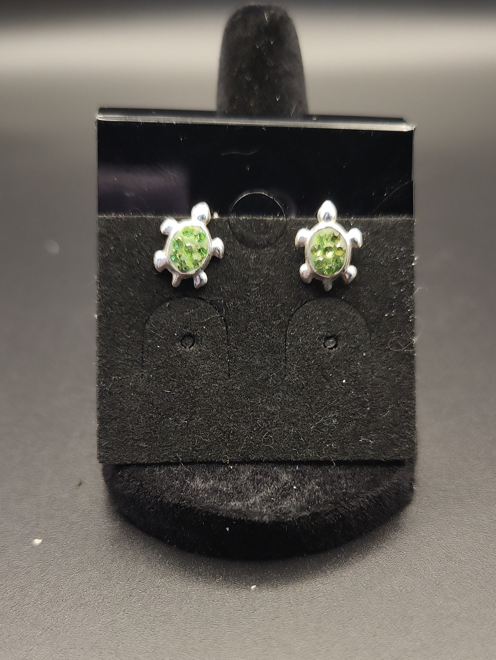 Turtle Stud Earrings with Green Crystal Accents. 925